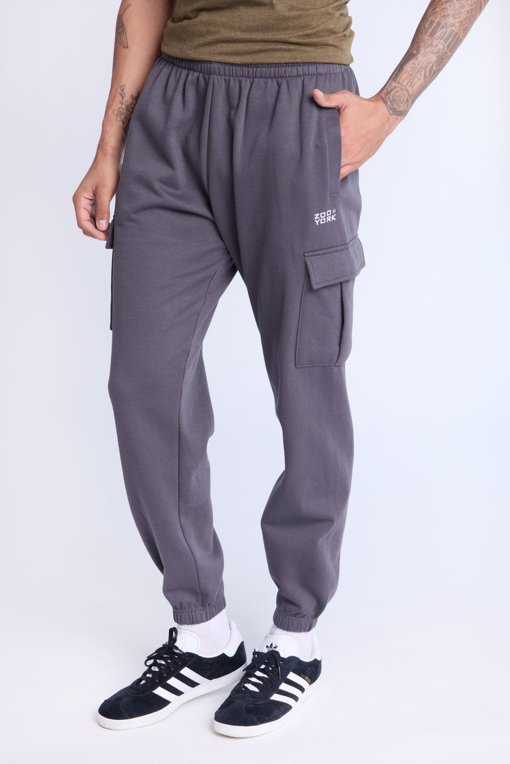 Zoo York Mens Cargo Sweatpant Zoo York Mens Cargo Sweatpant