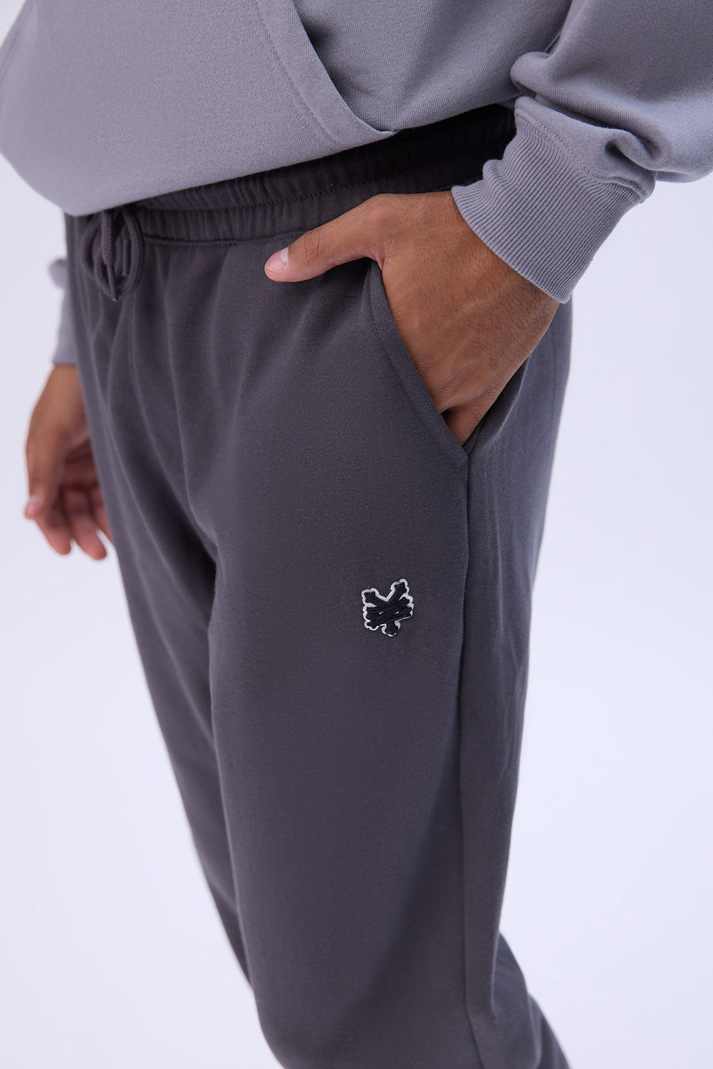 Jogger en molleton logo brodé Zoo York homme Jogger en molleton logo brodé Zoo York homme