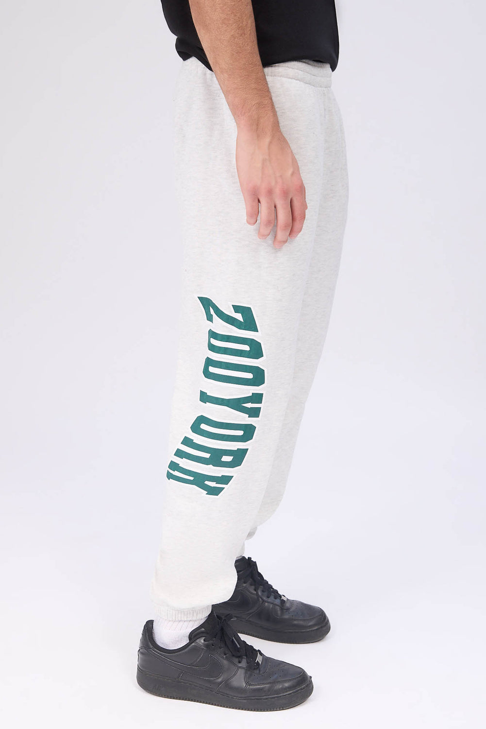 Jogger en molleton imprimé logo Zoo York homme Jogger en molleton imprimé logo Zoo York homme