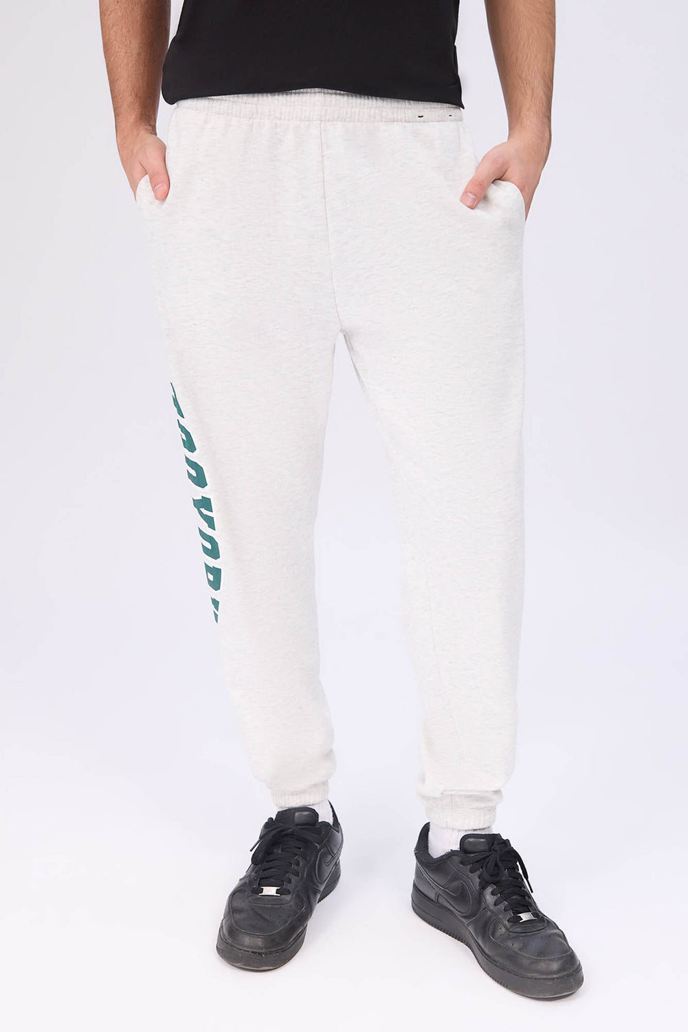 Zoo York Mens Varsity Logo Sweatpant Zoo York Mens Varsity Logo Sweatpant