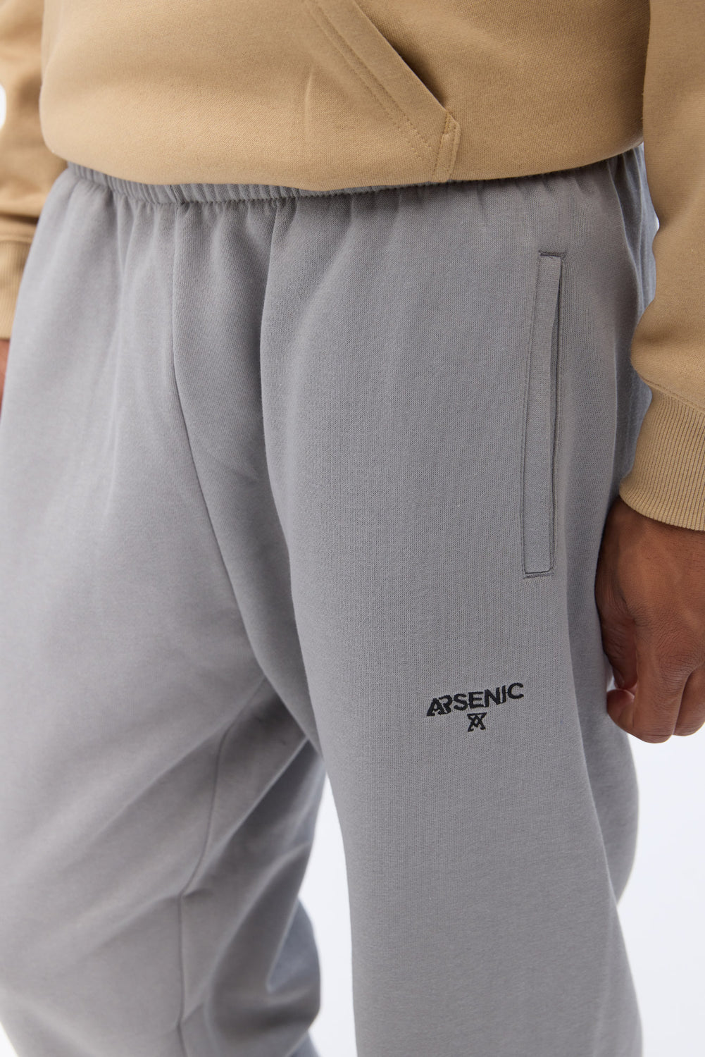 Jogger en molleton logo brodé Arsenic homme Jogger en molleton logo brodé Arsenic homme