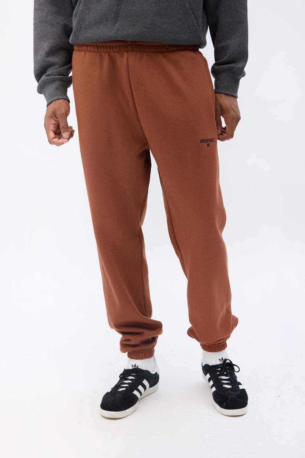 Jogger en molleton logo brodé Arsenic homme Jogger en molleton logo brodé Arsenic homme