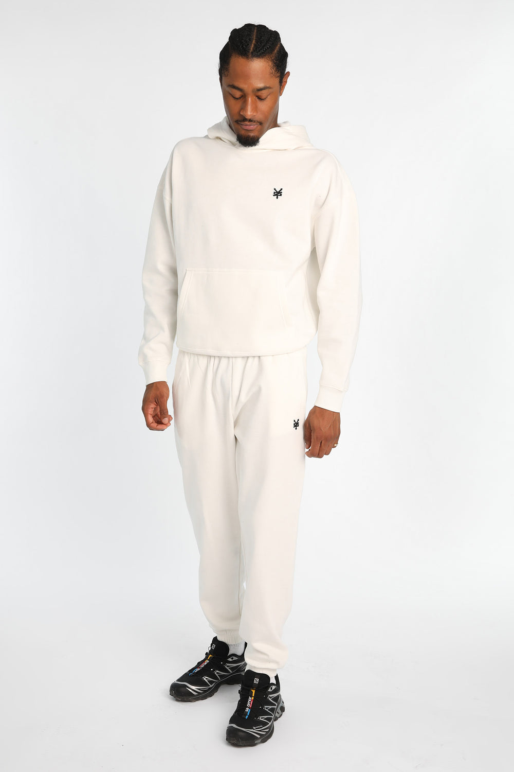 Zoo York Embroidered Logo Sweatpants Zoo York Embroidered Logo Sweatpants