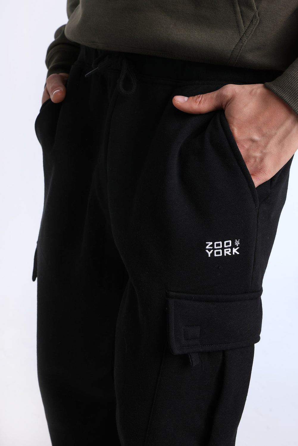 Zoo York Cargo Straight Leg Sweatpants Zoo York Cargo Straight Leg Sweatpants