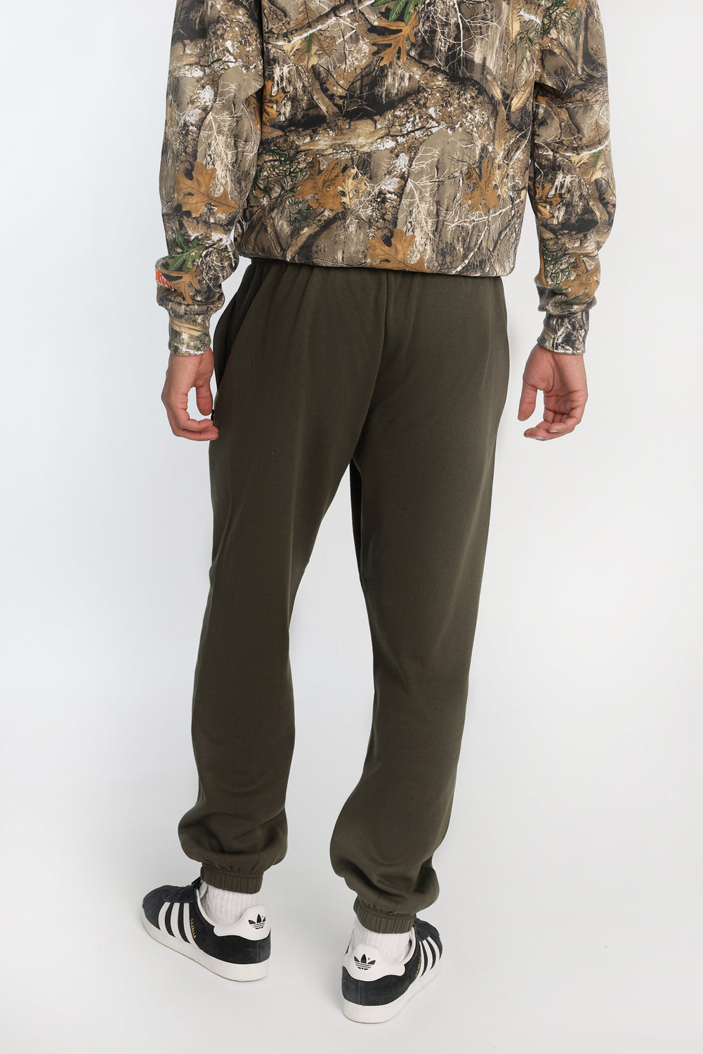 Zoo York Embroidered Logo Sweatpants Zoo York Embroidered Logo Sweatpants