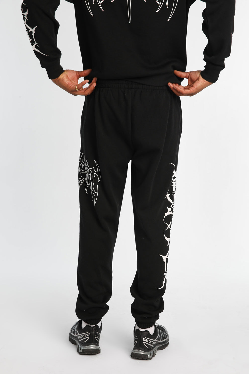 Arsenic Gothic Print Sweatpants Arsenic Gothic Print Sweatpants