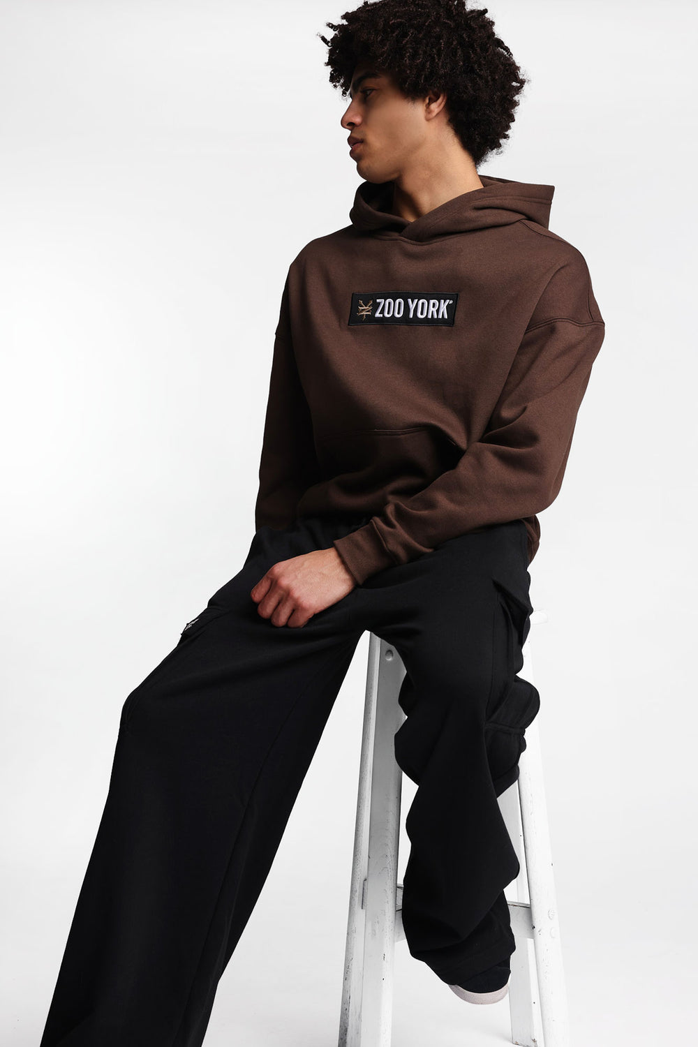 Zoo York Super Baggy Straight Leg Cargo Sweatpants Zoo York Super Baggy Straight Leg Cargo Sweatpants