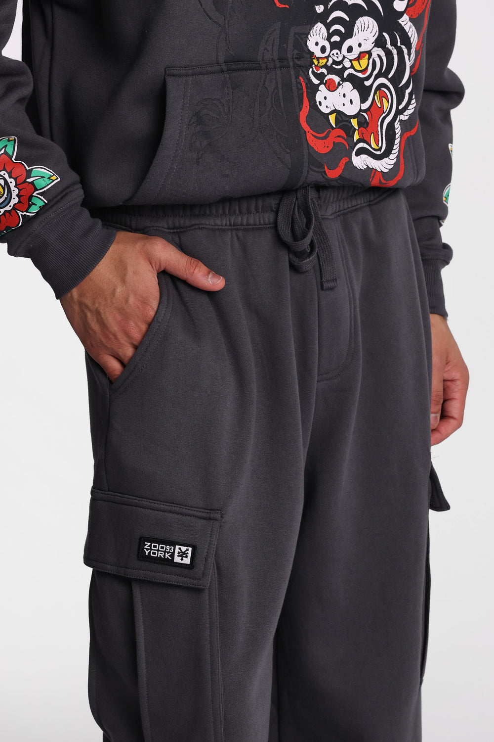 Pantalon de survêtement cargo super ample à jambe droite Zoo York Pantalon de survêtement cargo super ample à jambe droite Zoo York