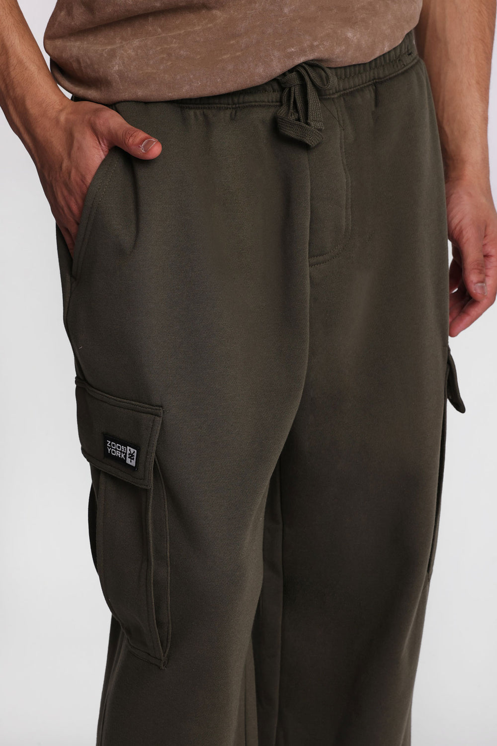 Pantalon de survêtement cargo super ample à jambe droite Zoo York Pantalon de survêtement cargo super ample à jambe droite Zoo York