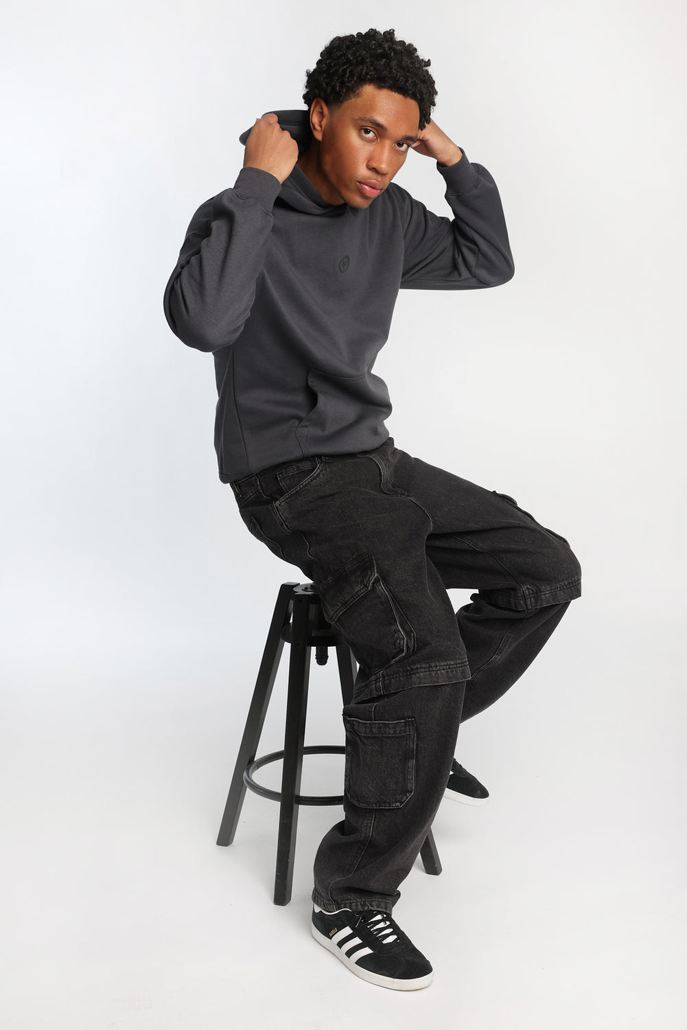 Jean cargo à jambe faux convertible Jean cargo à jambe faux convertible