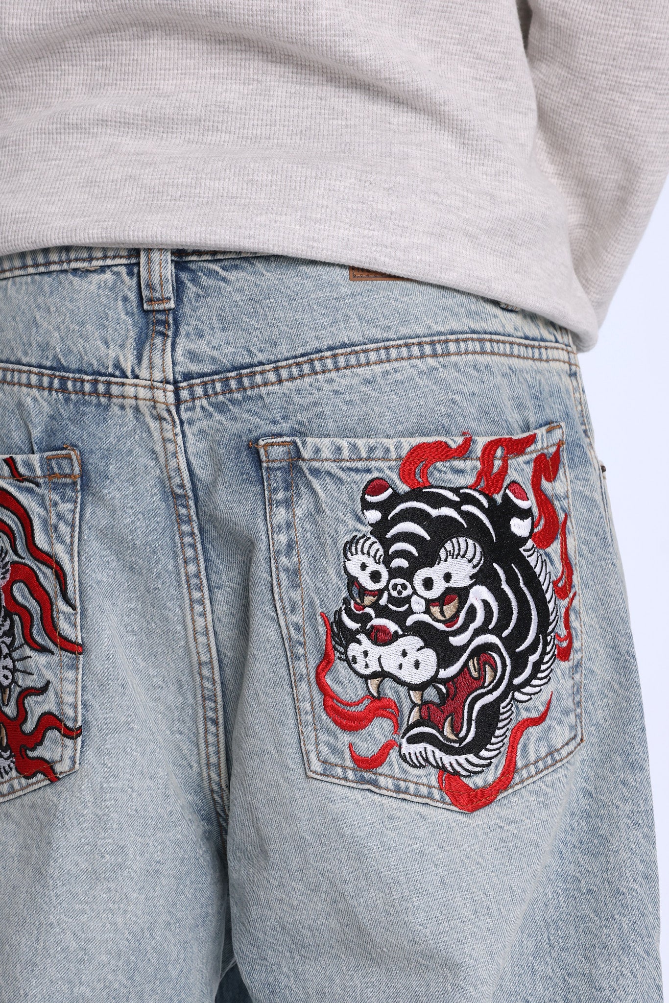 Baggy Skater Embroidered Jeans
