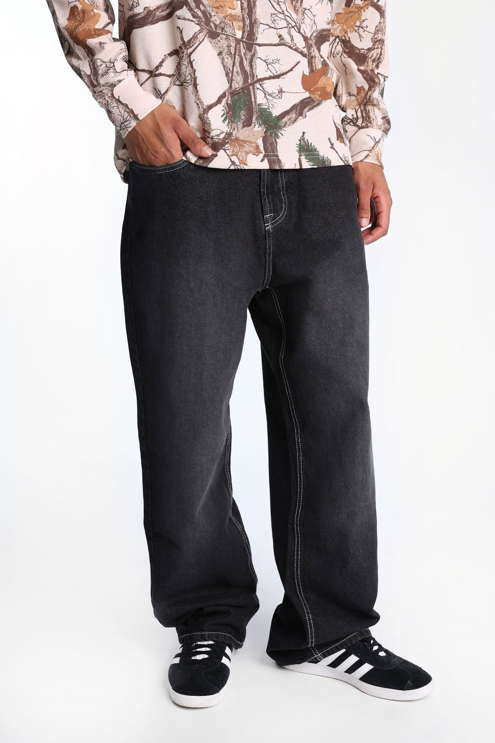 Baggy Skater Embroidered Jeans Baggy Skater Embroidered Jeans