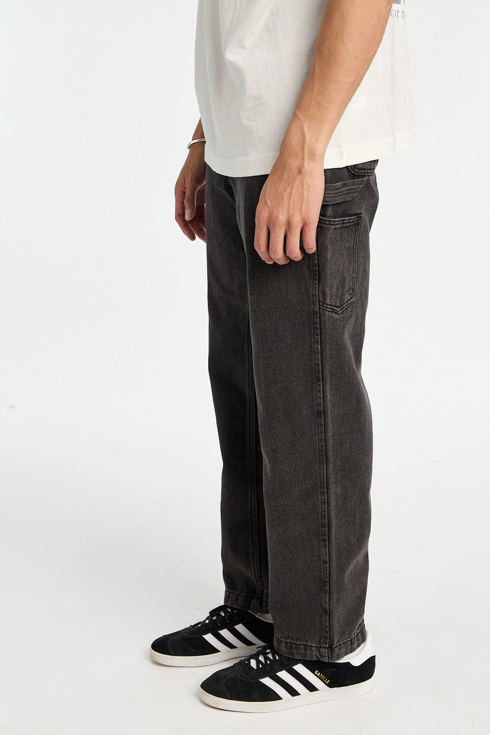 Jean de charpentier délavé noir Jean de charpentier délavé noir