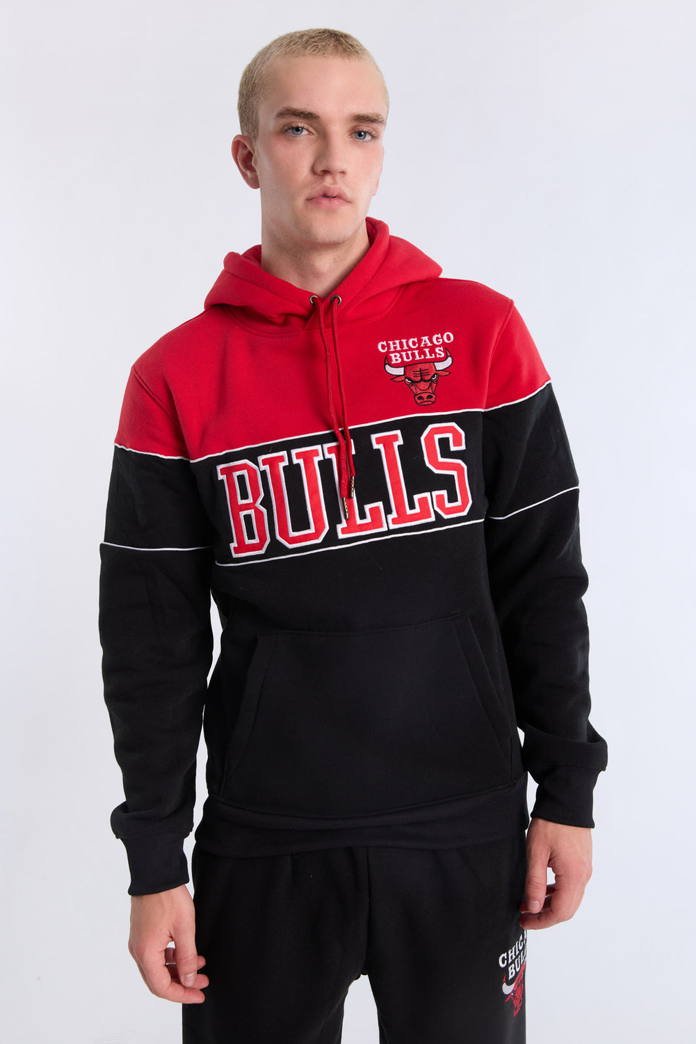 Mens Chicago Bulls Colour Block Hoodie Mens Chicago Bulls Colour Block Hoodie