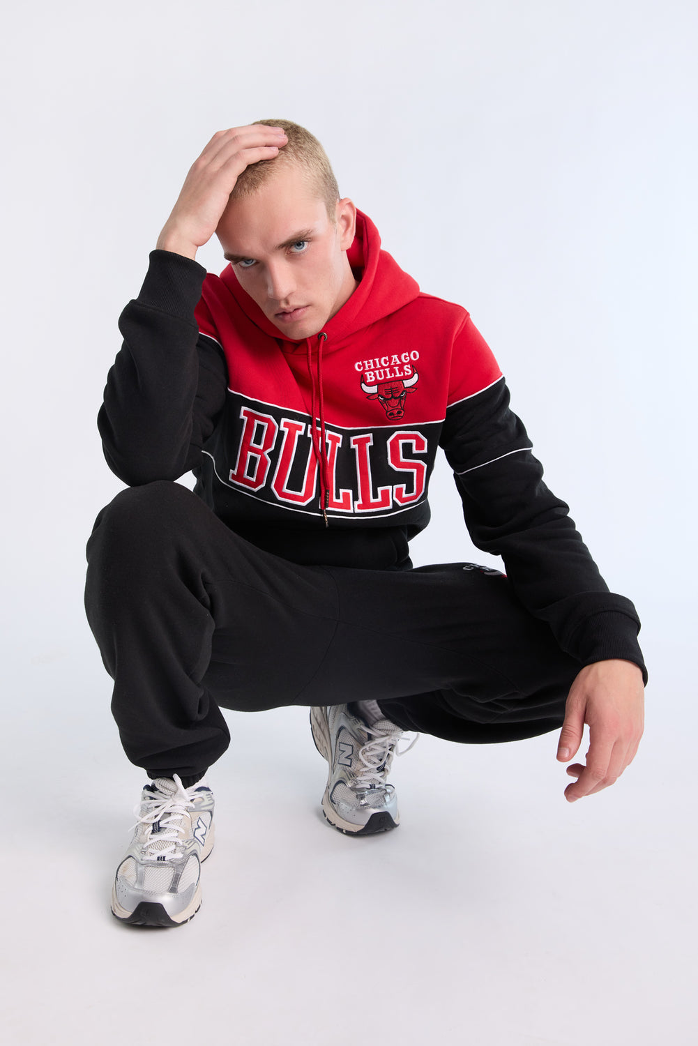 Haut à capuchon bicolore Chicago Bulls homme Haut à capuchon bicolore Chicago Bulls homme