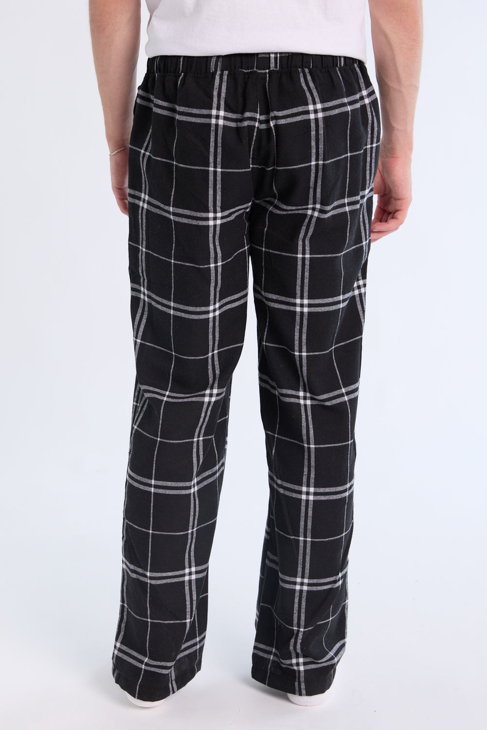 West49 Mens Black Plaid Pajama Bottoms West49 Mens Black Plaid Pajama Bottoms