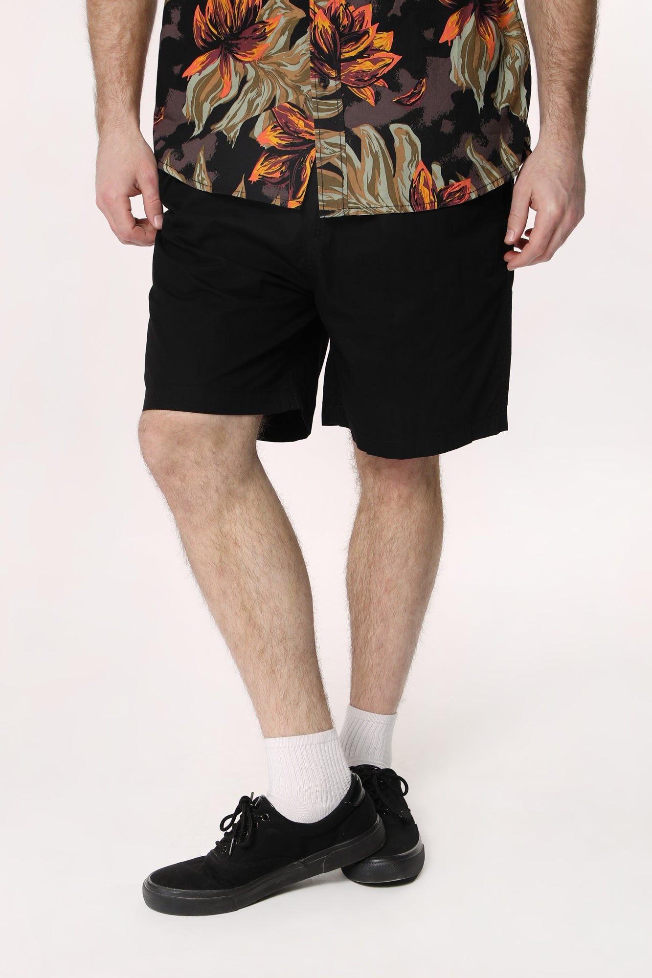 Amnesia Mens Poplin Jogger Shorts - /