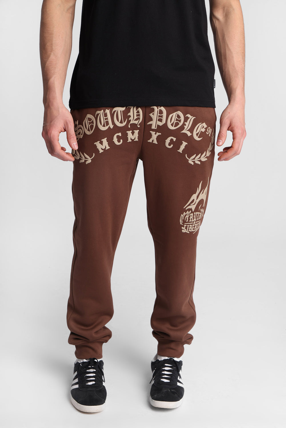 Southpole Truth & Liberty Graphic Fleece Jogger Southpole Truth & Liberty Graphic Fleece Jogger