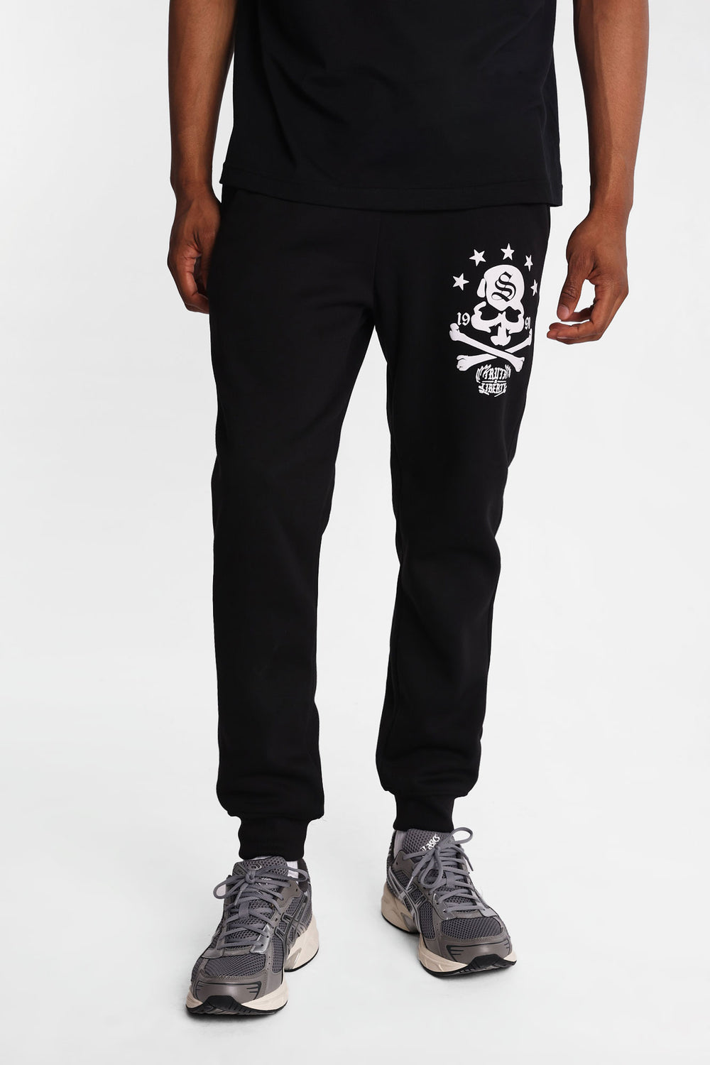 Jogger en molleton imprimé crâne Southpole Jogger en molleton imprimé crâne Southpole