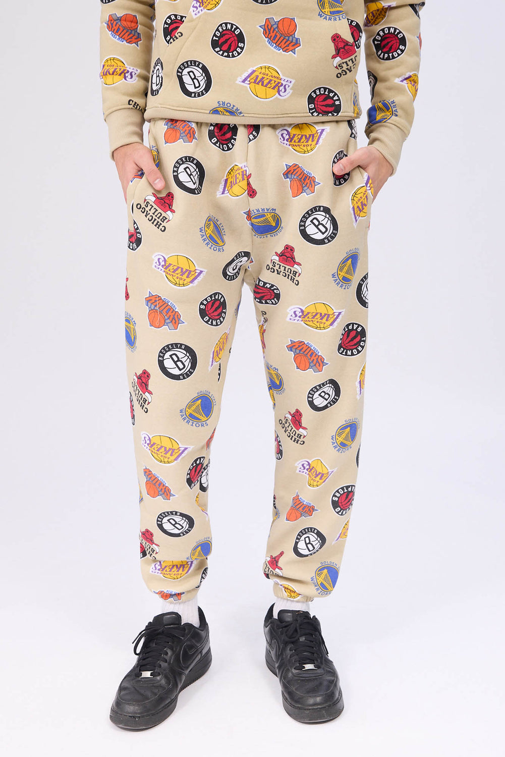 Mens Allover NBA Logo Print Sweatpant Mens Allover NBA Logo Print Sweatpant