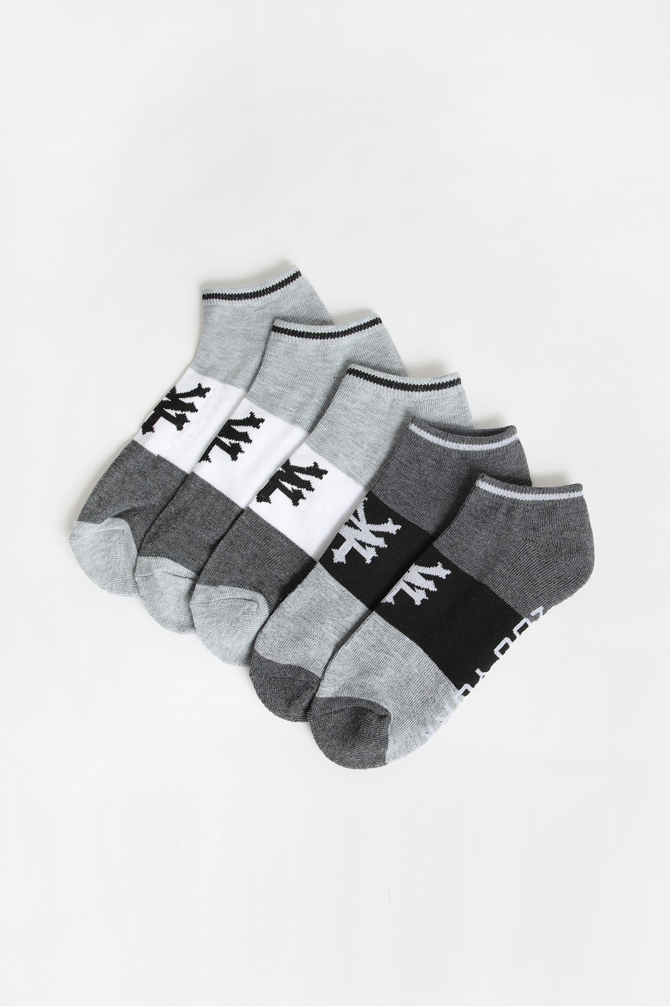 Zoo York Mens 5-Pack No Show Socks - Black with White / O/S