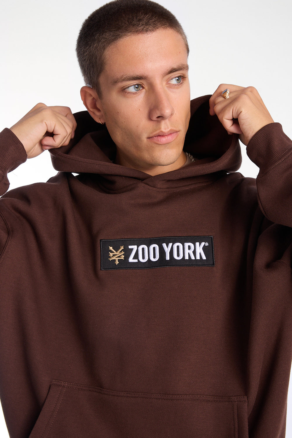 Haut à capuchon à logo boîte Zoo York Haut à capuchon à logo boîte Zoo York