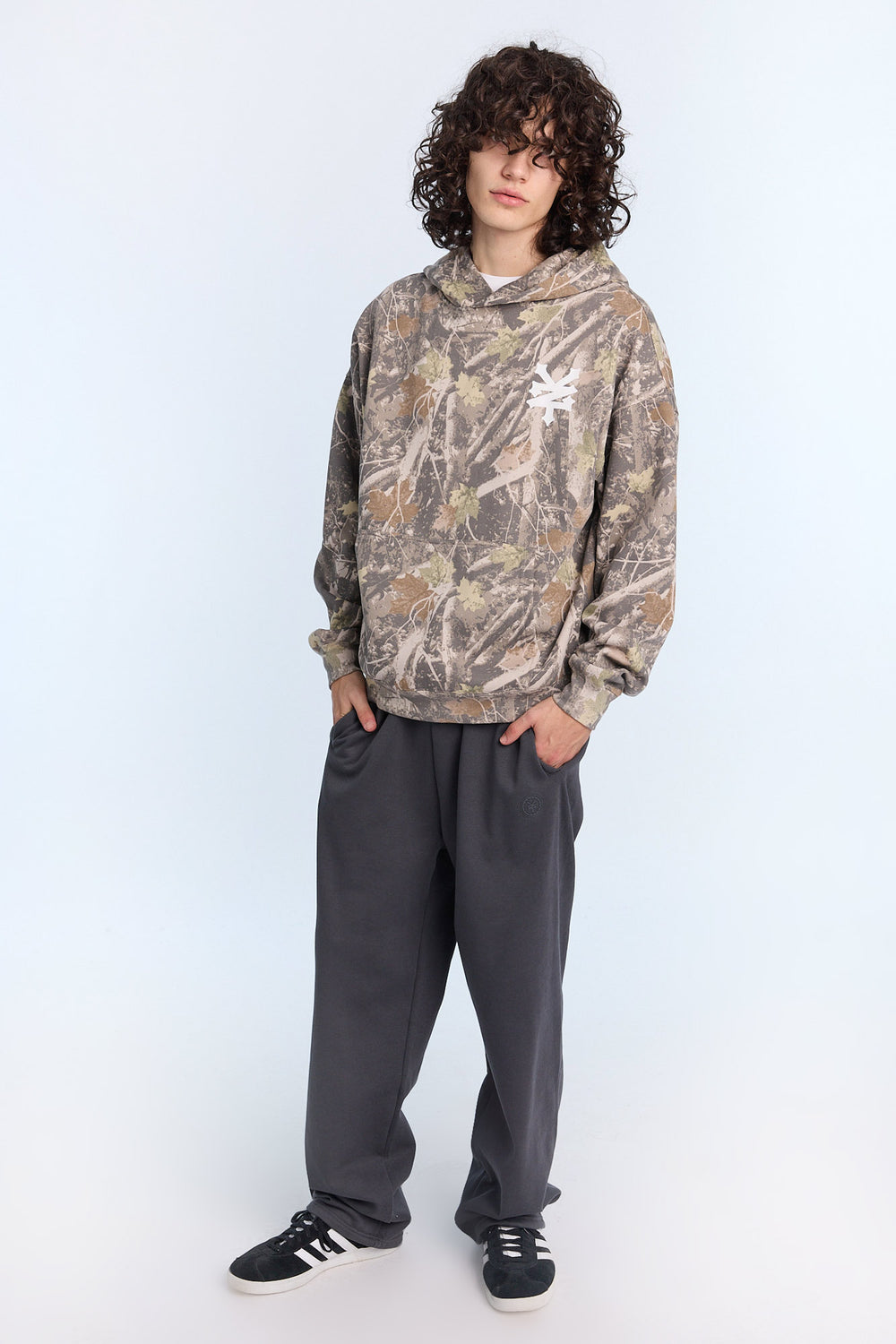 Zoo York Mens Tonal Logo Straight Leg Sweatpant Zoo York Mens Tonal Logo Straight Leg Sweatpant