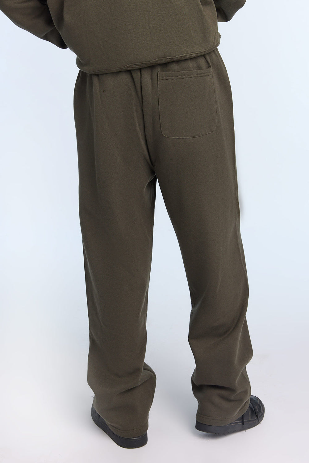 Zoo York Mens Tonal Logo Straight Leg Sweatpant Zoo York Mens Tonal Logo Straight Leg Sweatpant