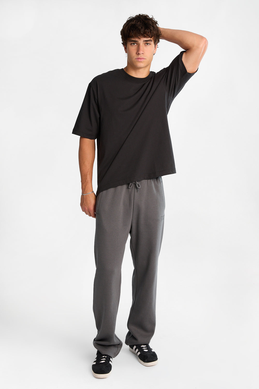Zoo York Embroidered Baggy Sweatpants Zoo York Embroidered Baggy Sweatpants