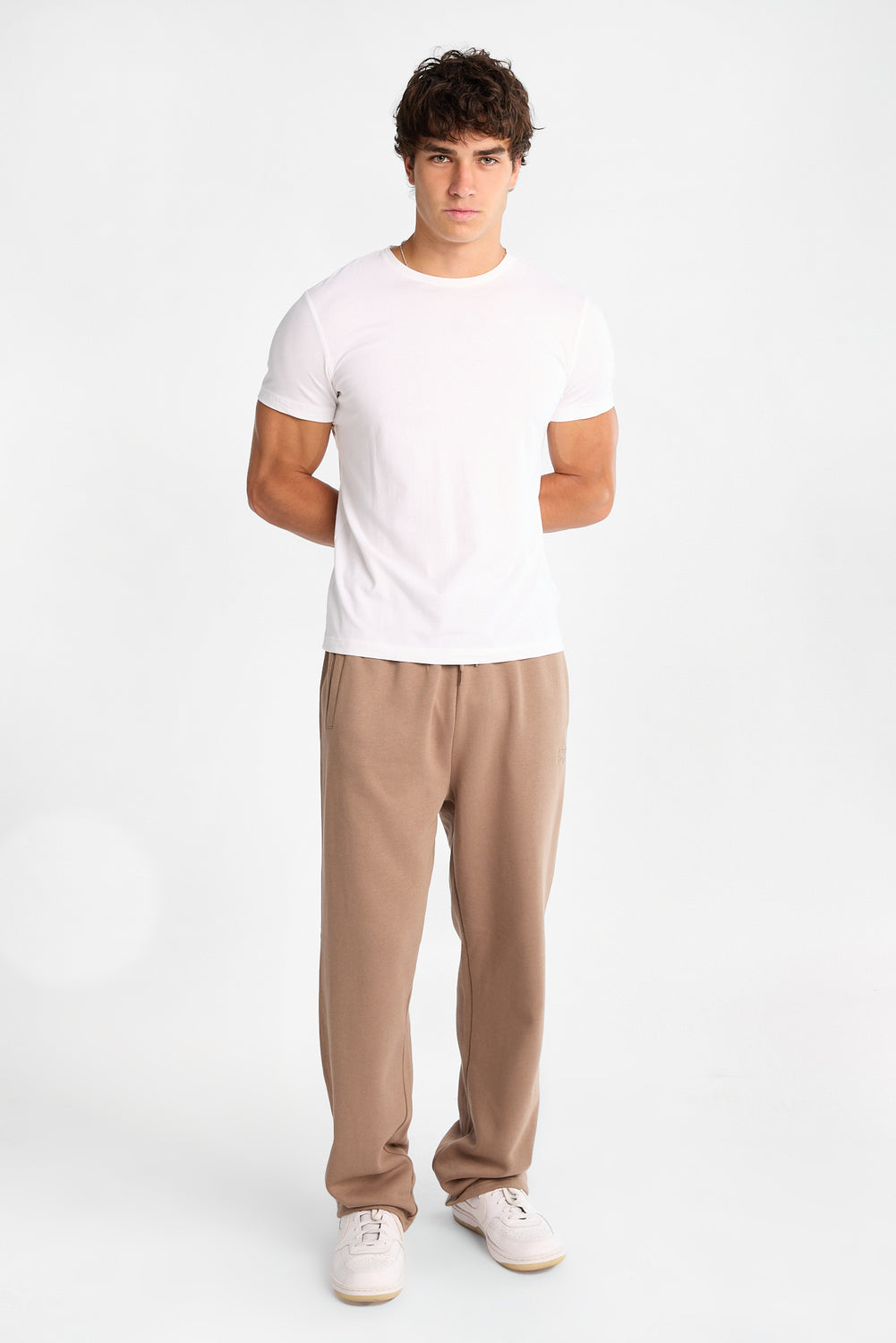 Pantalon en molleton ample brodé Zoo York Pantalon en molleton ample brodé Zoo York