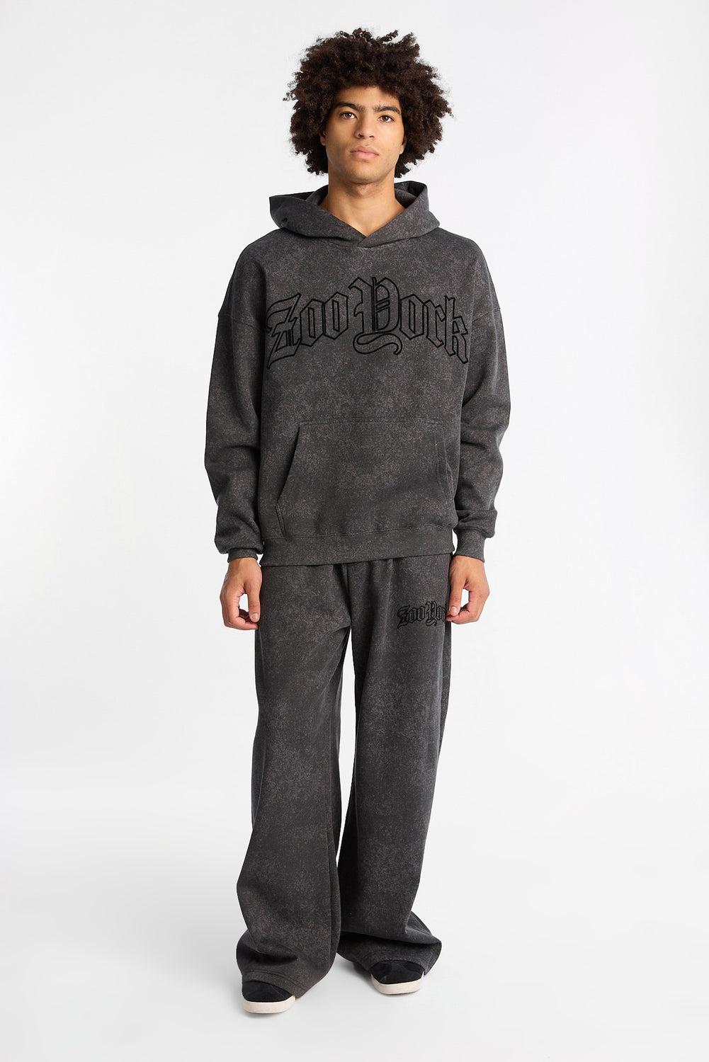 Zoo York Washed Super Baggy Sweatpants Zoo York Washed Super Baggy Sweatpants