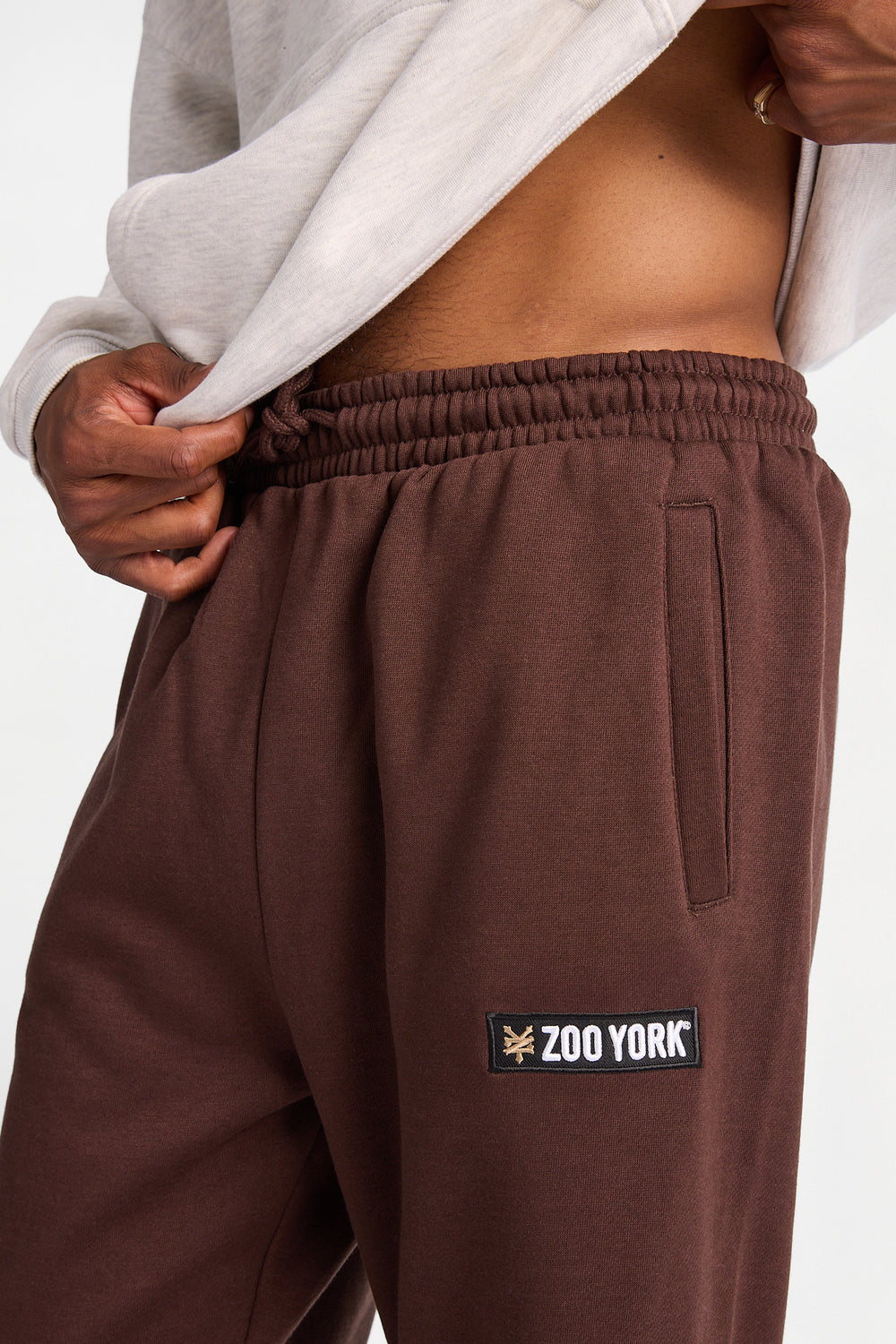 Zoo York Box Logo Baggy Sweatpants Zoo York Box Logo Baggy Sweatpants