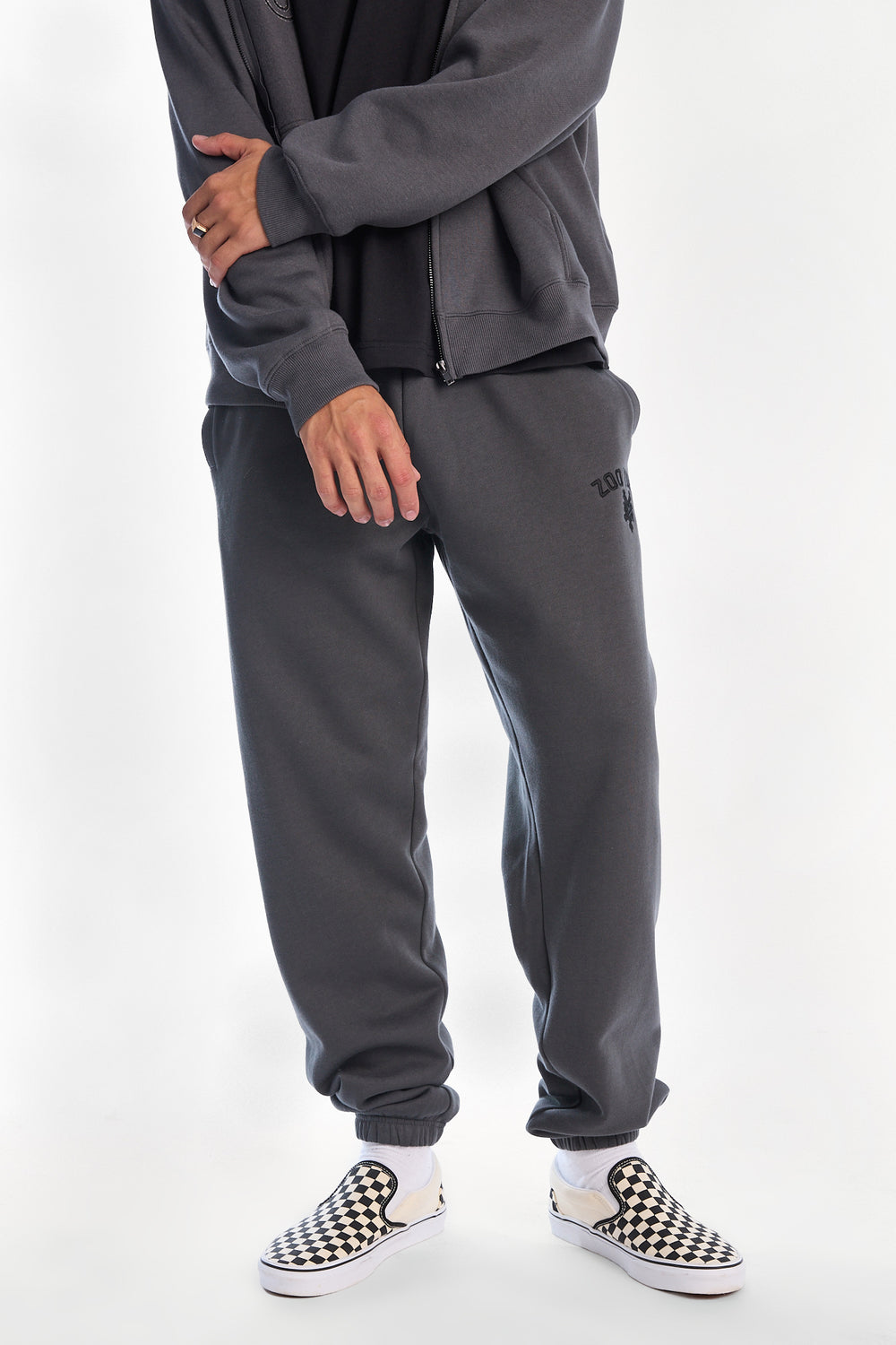 Jogger en molleton ample Zoo York à logo brodé Jogger en molleton ample Zoo York à logo brodé