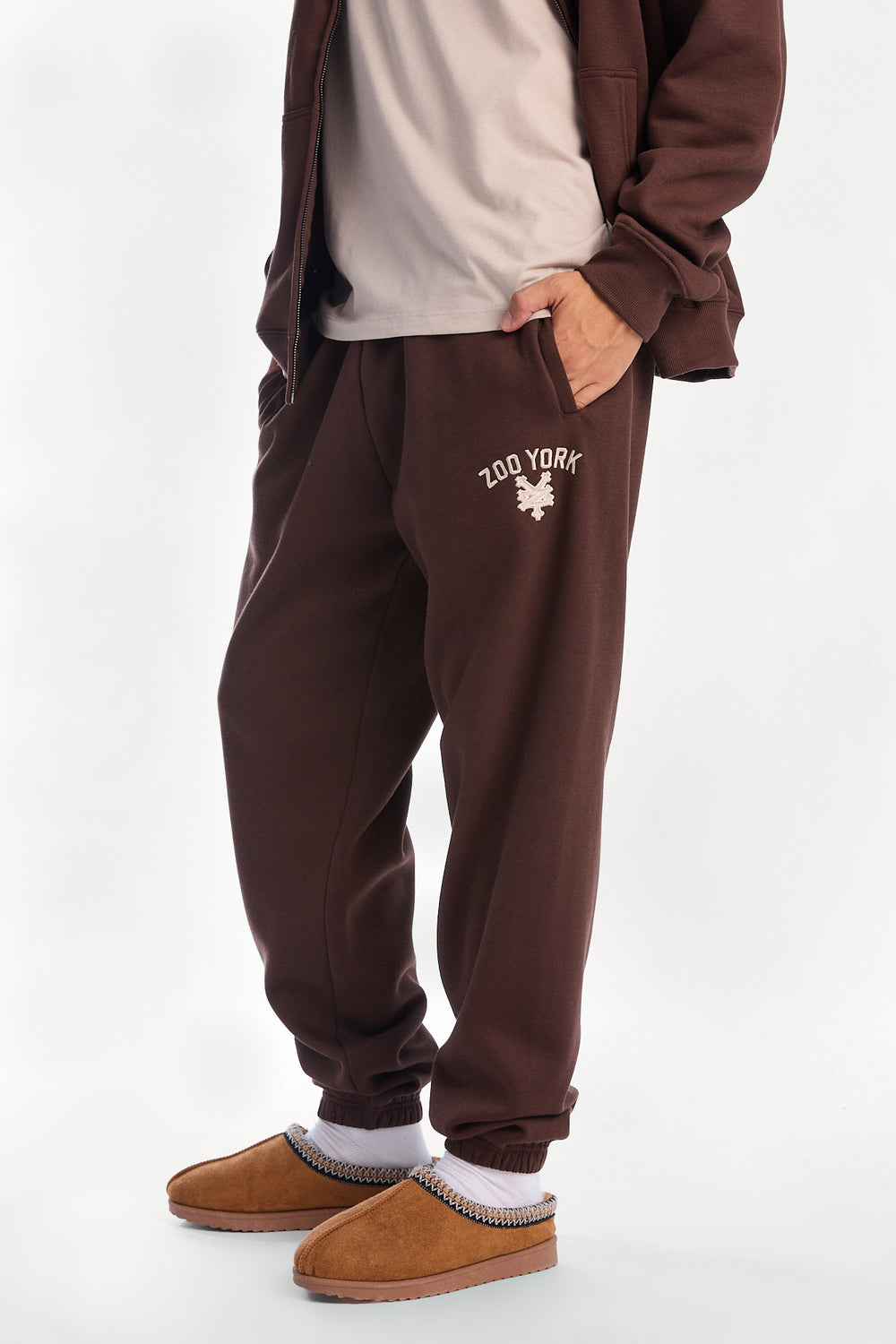Jogger en molleton ample Zoo York à logo brodé Jogger en molleton ample Zoo York à logo brodé