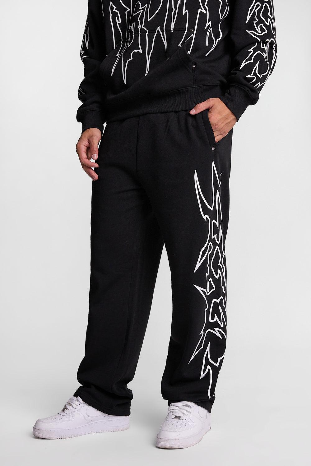 Pantalon en molleton ample à clous Arsenic Pantalon en molleton ample à clous Arsenic