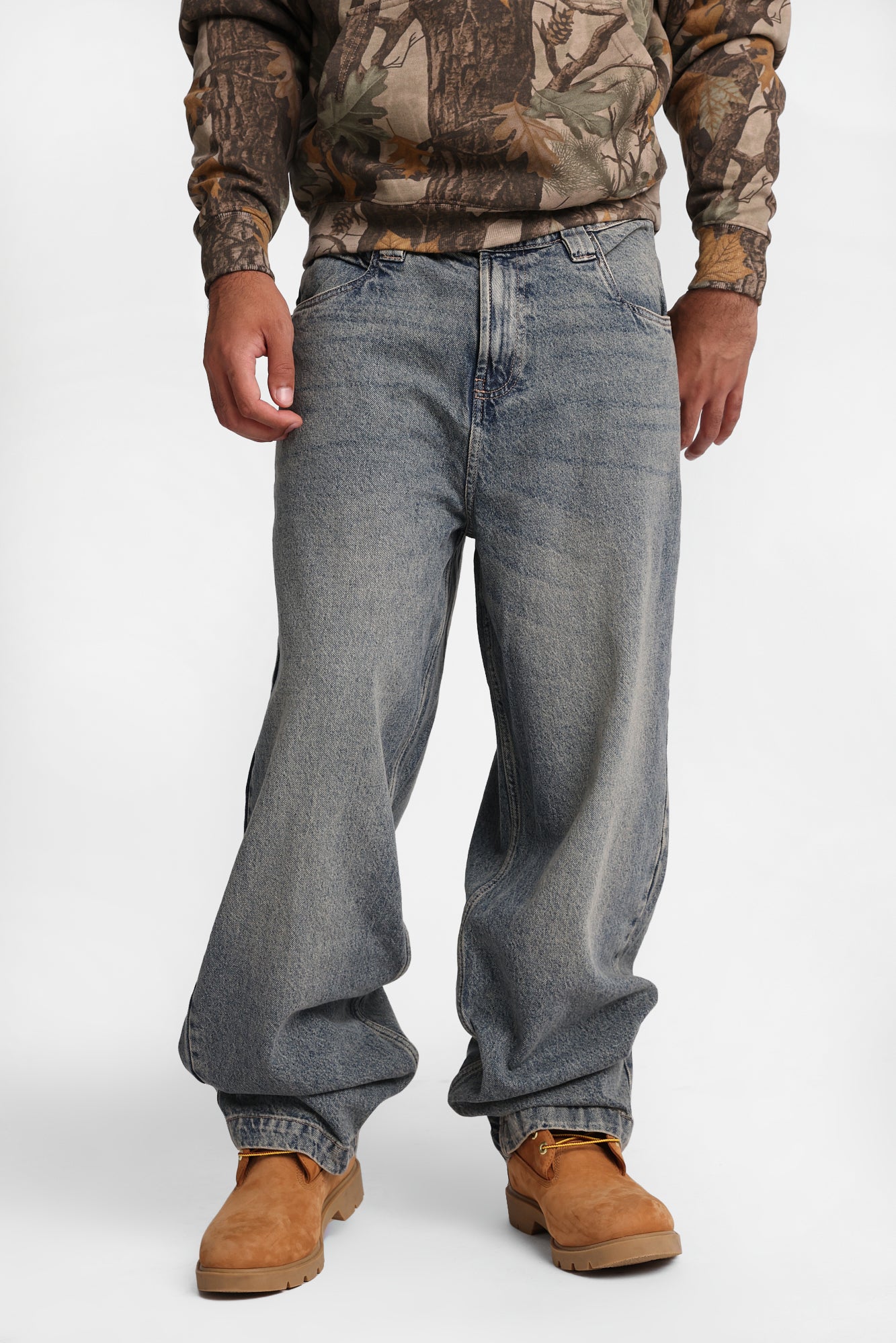 Baggy Skater Jeans