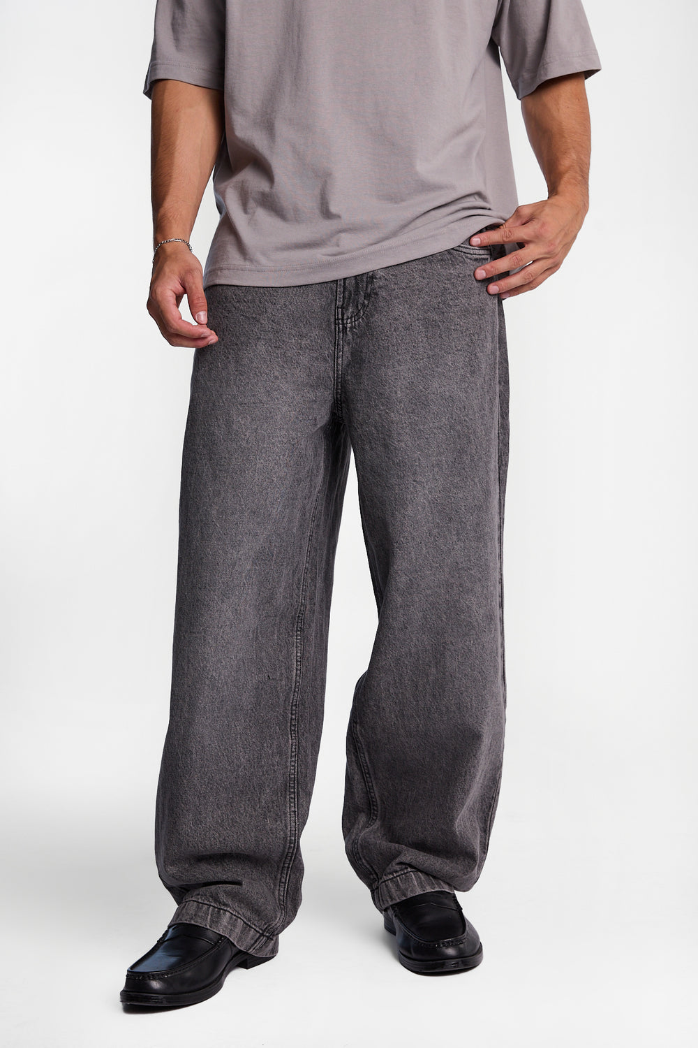 Tiger Embroidered Skater Jeans Tiger Embroidered Skater Jeans