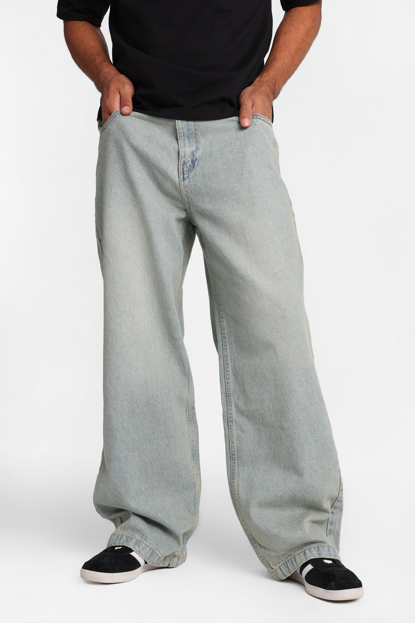 Ultra Baggy Embroidered Jeans - Light Denim Blue /