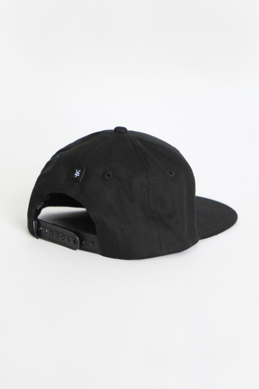 Zoo York Mens Tonal Logo Flat Brim Hat Zoo York Mens Tonal Logo Flat Brim Hat