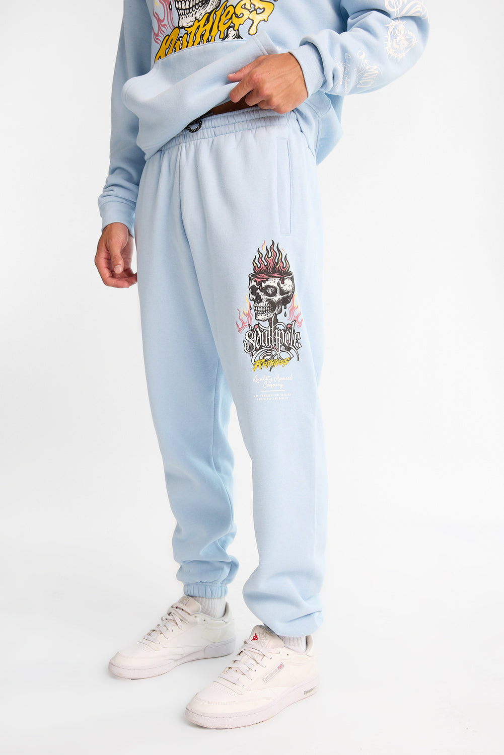 Southpole Ruthless Skull Graphic Sweatpants Southpole Ruthless Skull Graphic Sweatpants