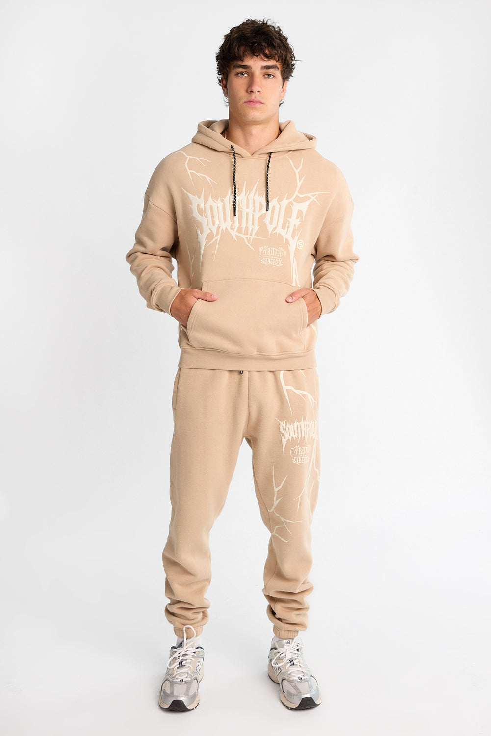 Southpole Gothic Puff Graphic Sweatpants Southpole Gothic Puff Graphic Sweatpants