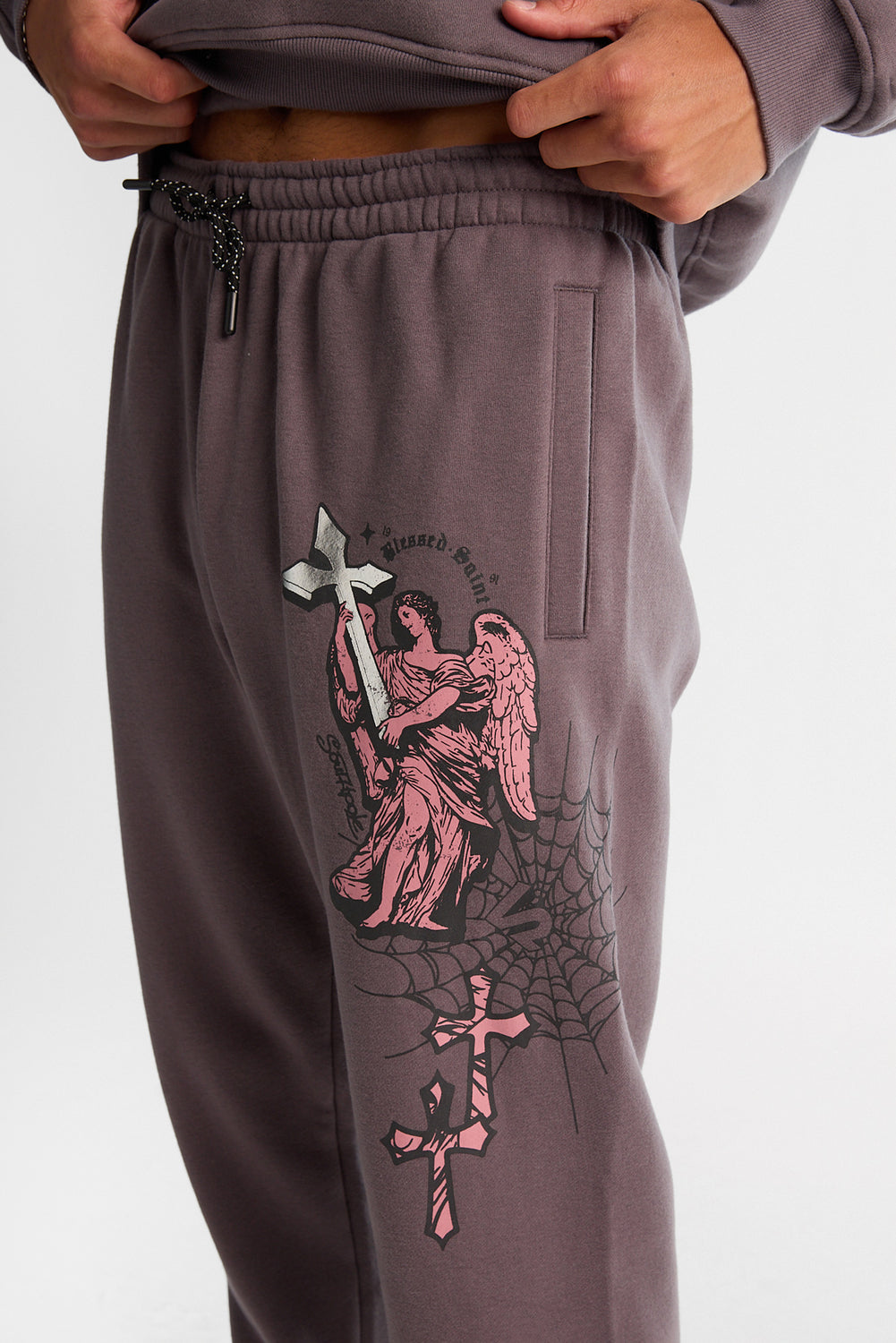 Southpole Saint Graphic Swatpants Southpole Saint Graphic Swatpants