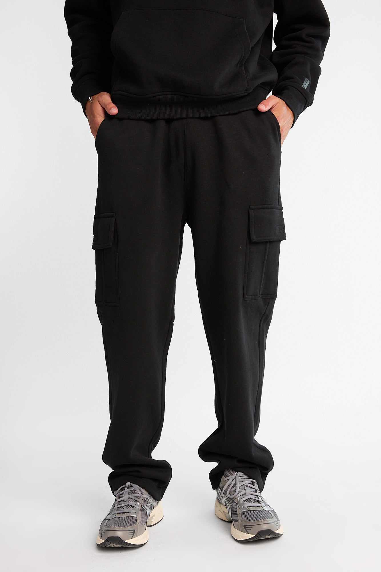 Southpole Cargo Sweatpants - /