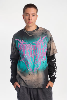 T-shirt superposé à manches longues délavé teint-noué à graphique Arsenic