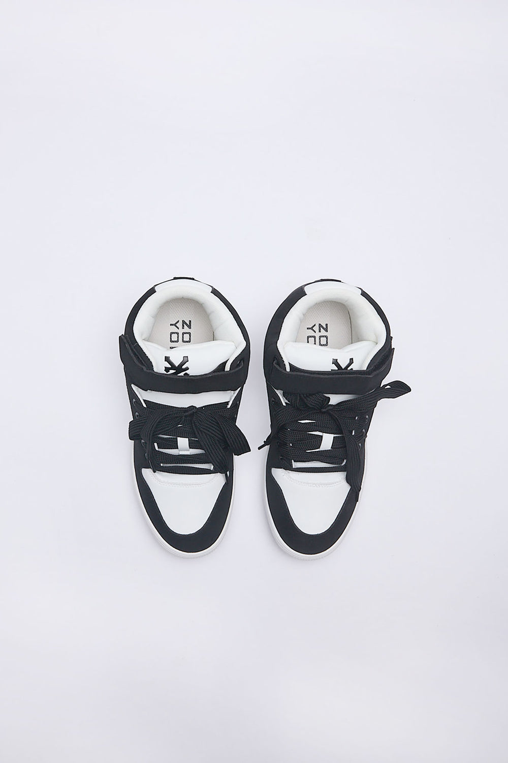 Zoo York Mens Back Canvas Mid Tops Zoo York Mens Back Canvas Mid Tops