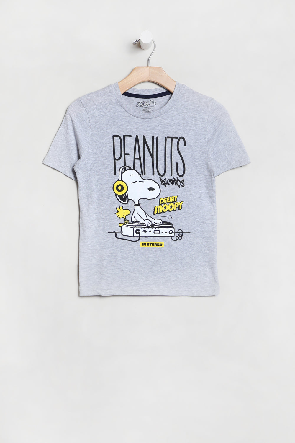 T-Shirt Imprimé Peanuts Deejay Snoopy Junior T-Shirt Imprimé Peanuts Deejay Snoopy Junior
