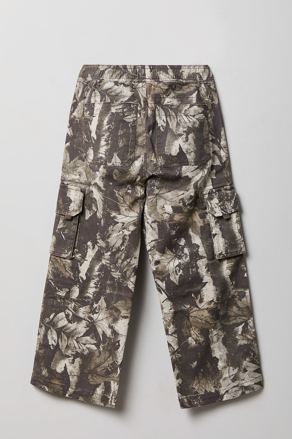 Pantalon cargo en sergé coupe décontractée Pantalon cargo en sergé coupe décontractée