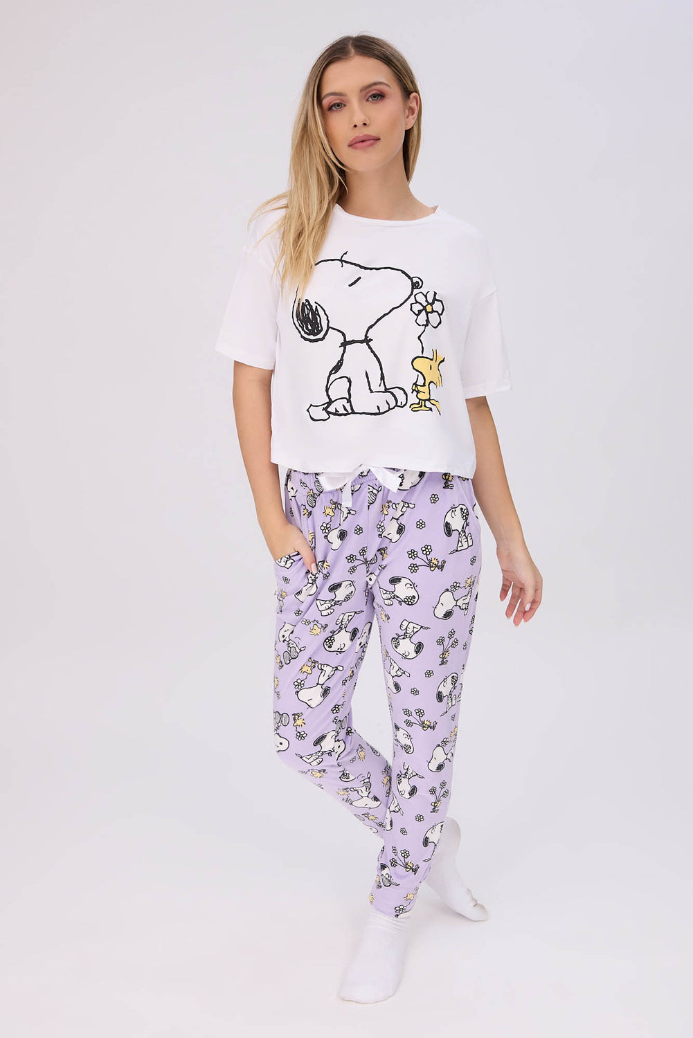 Ensemble de pyjama 2 pièces Snoopy Ensemble de pyjama 2 pièces Snoopy