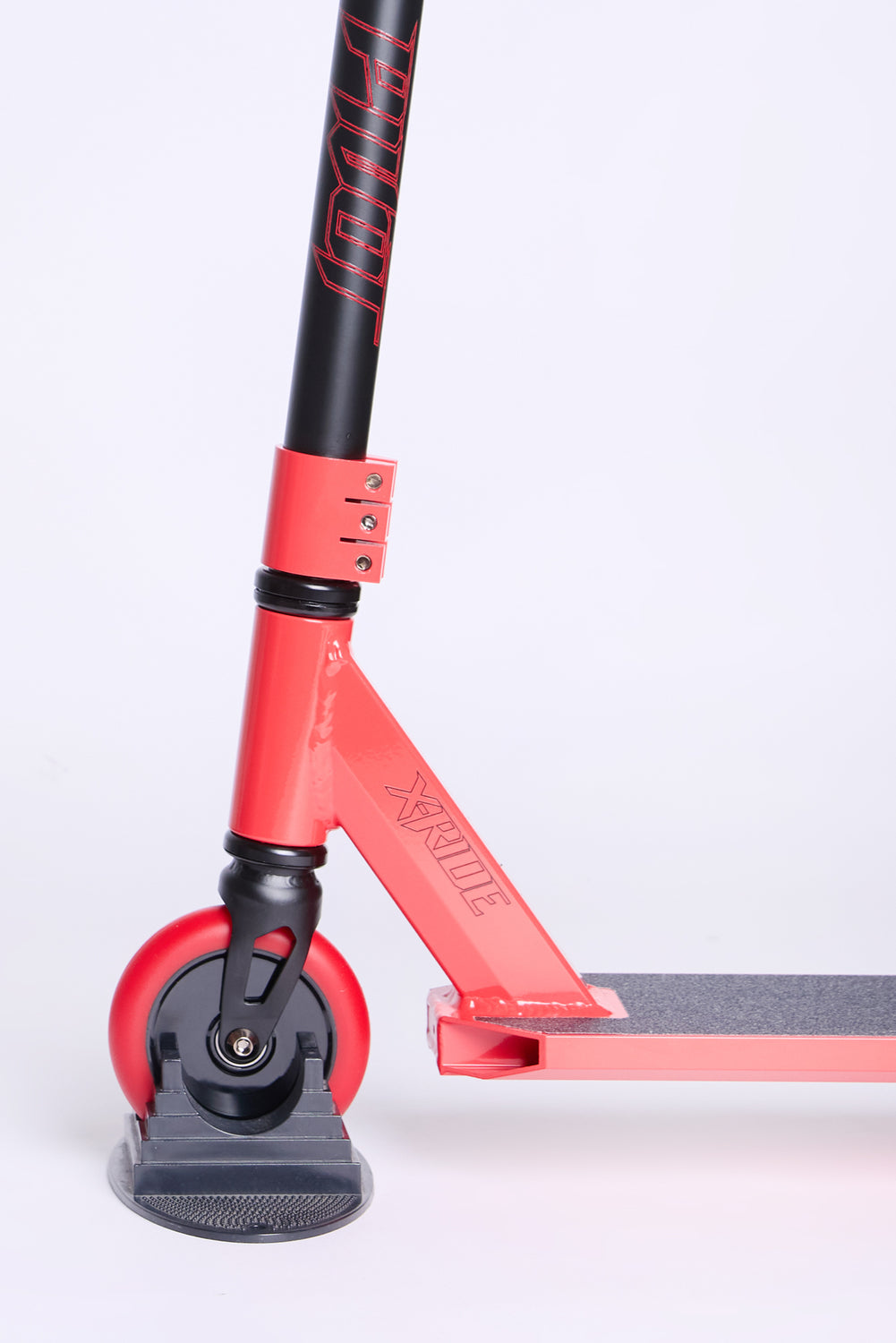 Pivot X-Ride Red & Black Scooter Pivot X-Ride Red & Black Scooter