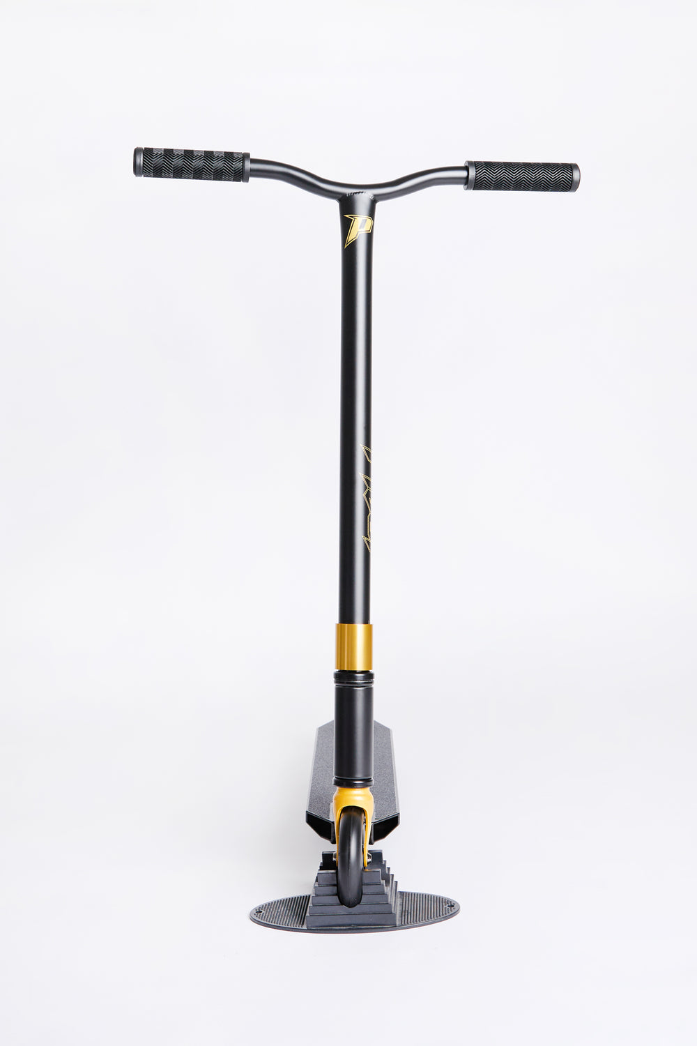 Pivot X-Ride Black & Gold Scooter Pivot X-Ride Black & Gold Scooter